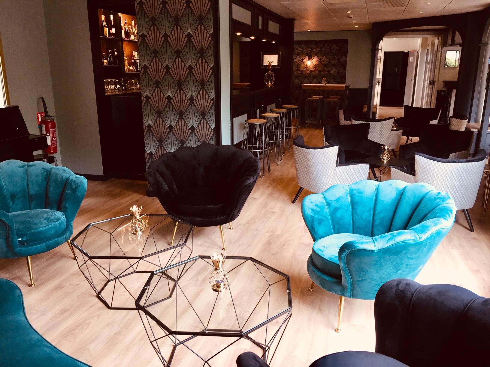 Hotel Le Cardinal Rueil Centre Экстерьер фото