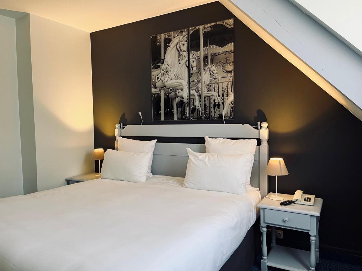 Hotel Le Cardinal Rueil Centre Экстерьер фото