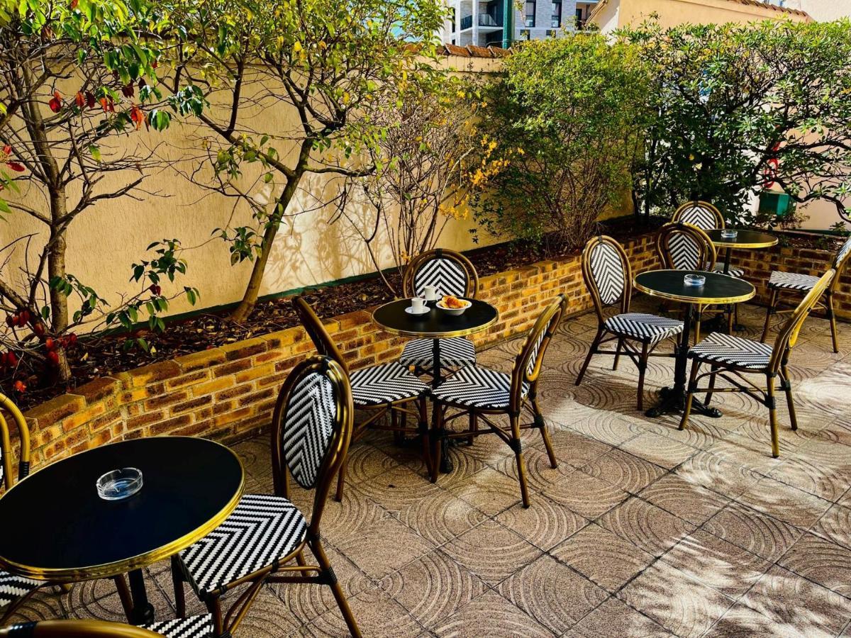 Hotel Le Cardinal Rueil Centre Экстерьер фото