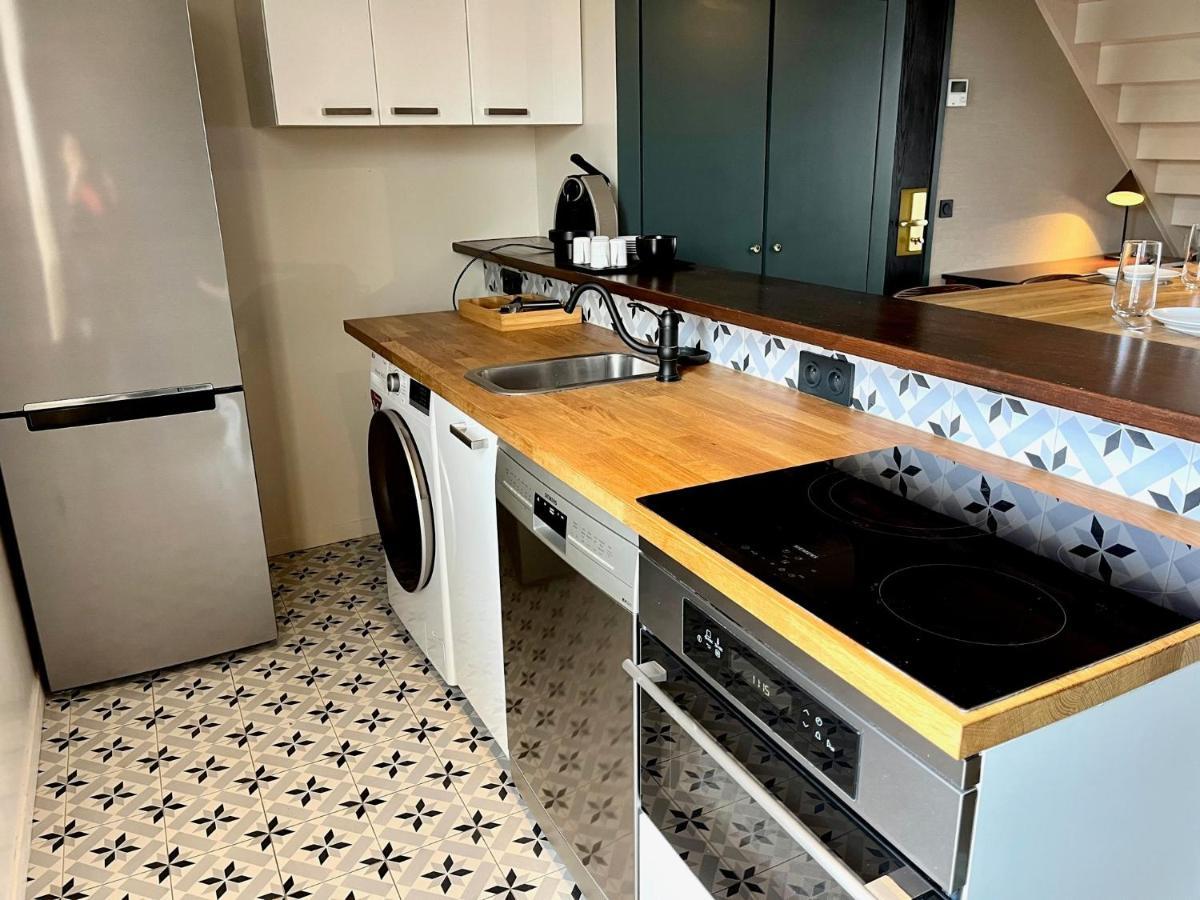 Hotel Le Cardinal Rueil Centre Экстерьер фото