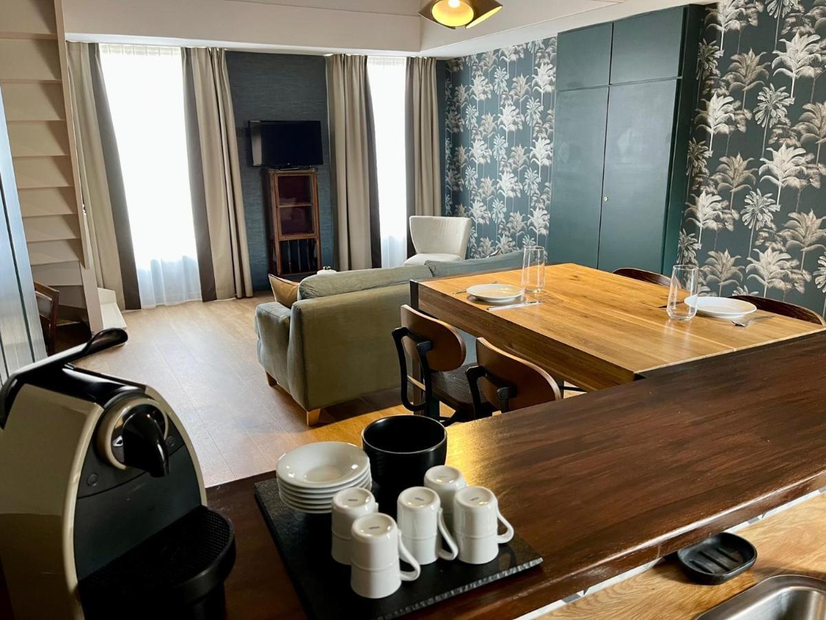 Hotel Le Cardinal Rueil Centre Экстерьер фото