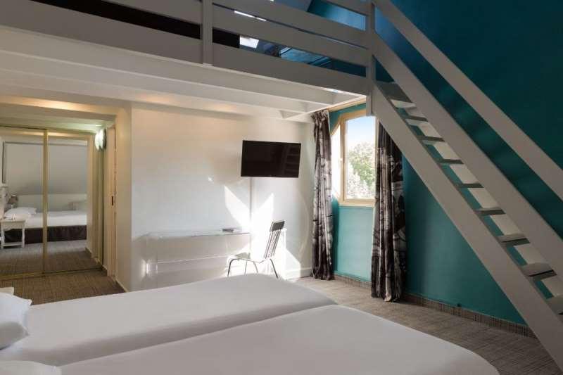 Hotel Le Cardinal Rueil Centre Номер фото