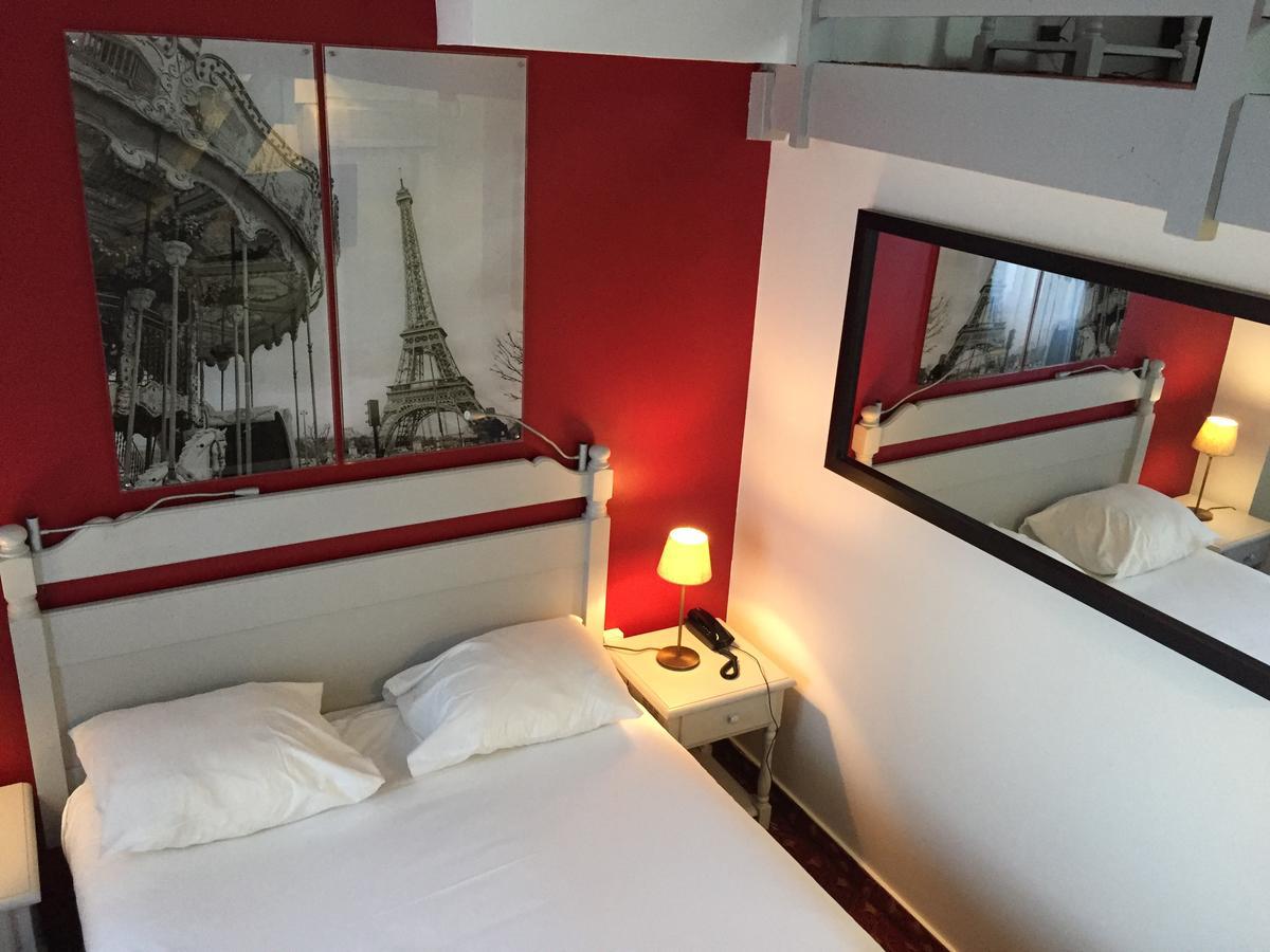 Hotel Le Cardinal Rueil Centre Экстерьер фото