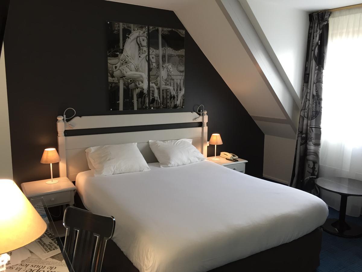 Hotel Le Cardinal Rueil Centre Экстерьер фото